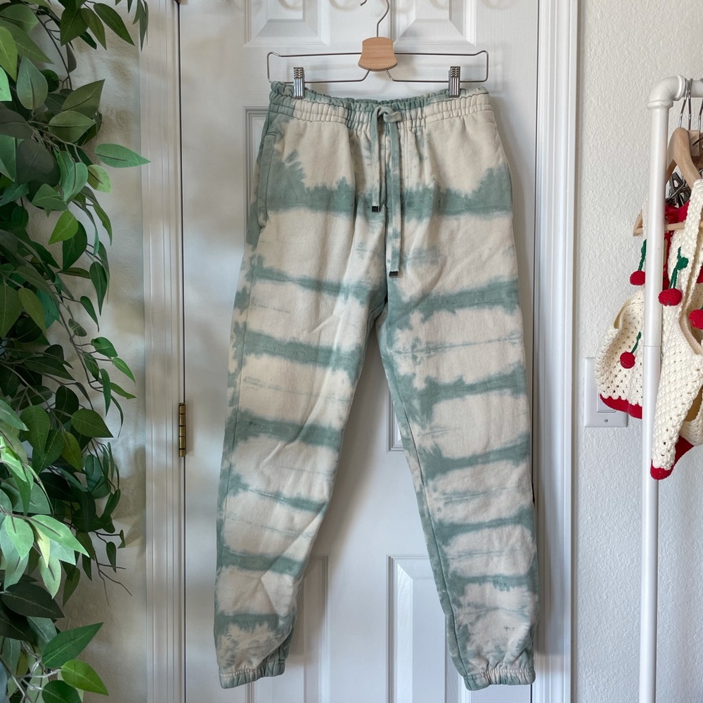 TALENTLESS Tiger Wash Sweatpants Light Blue
